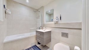 Photo 4- click for photo gallery